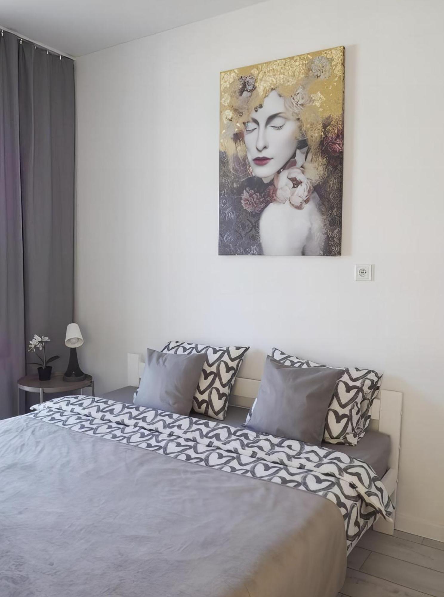77 Wiktoryn Studio Apartamento Varsóvia Exterior foto